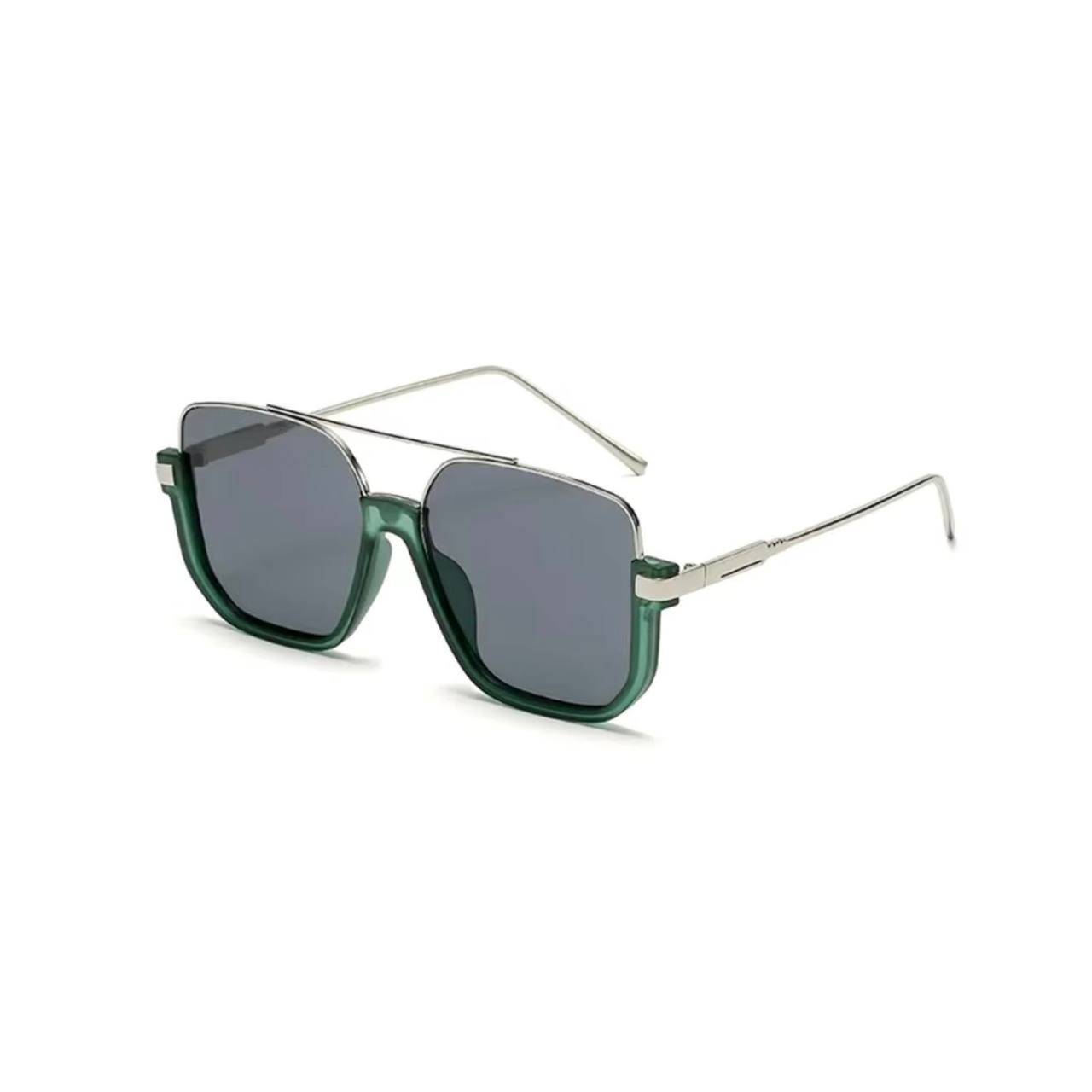 Trendy oversized sunglasses
